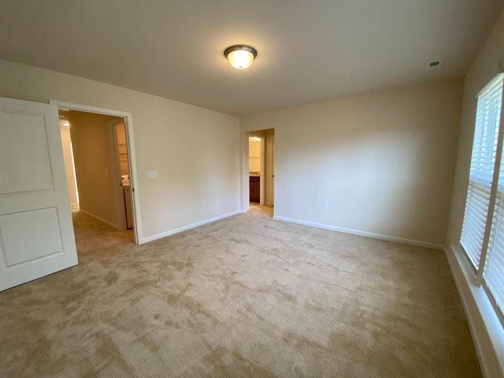 3 BR in Durham