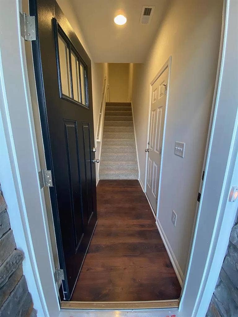 4 BR in Apex