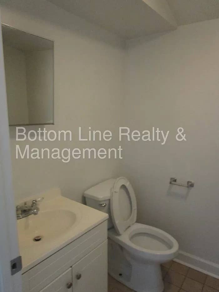 4 BR in Apex