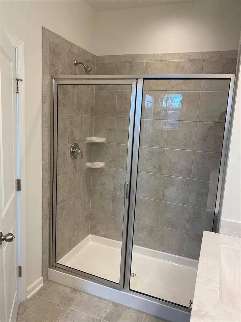 4 BR in Apex