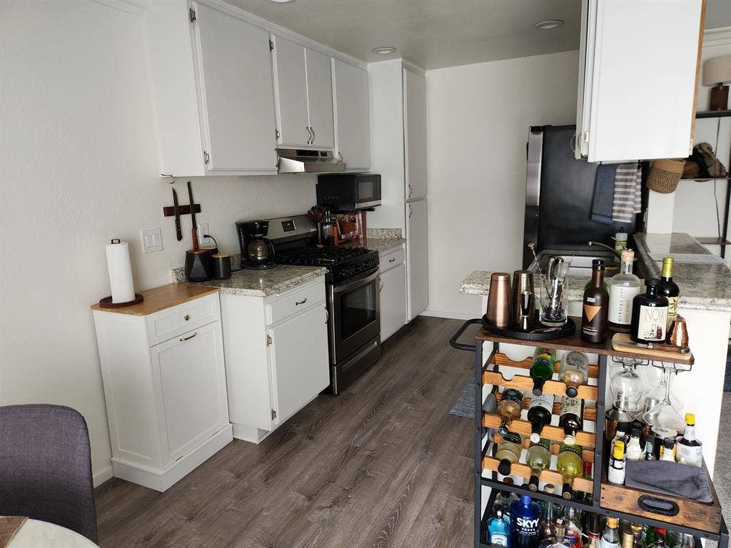 1Bed/1Bath in Los Angeles