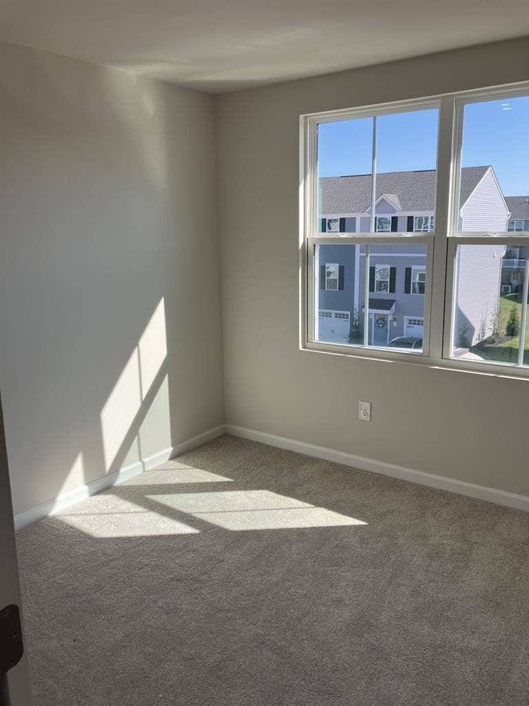 Private room available for rent