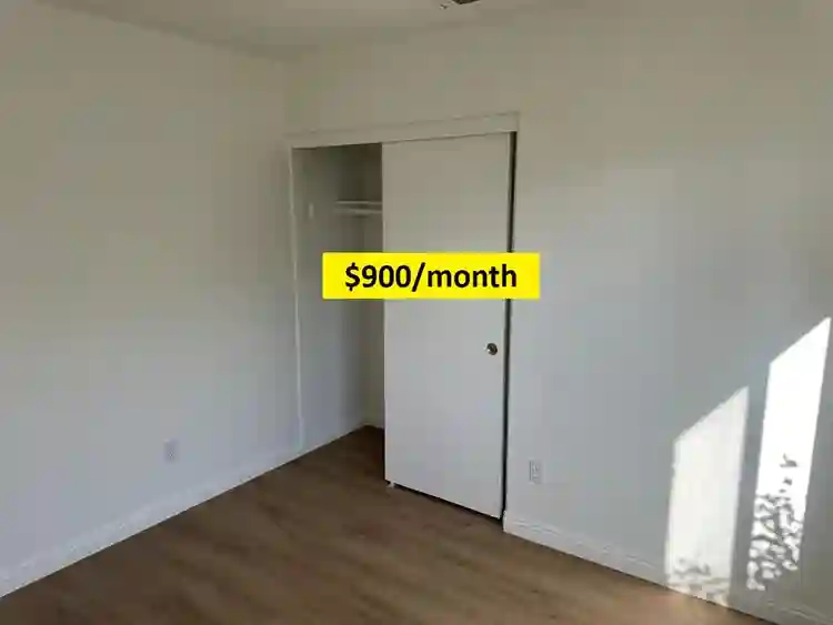 Room for Rent · Riverside 92501