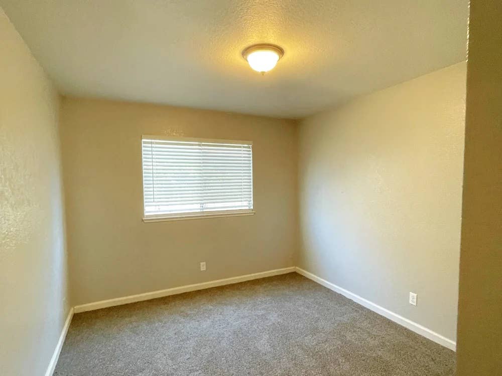 Offering A Private Room + Ready