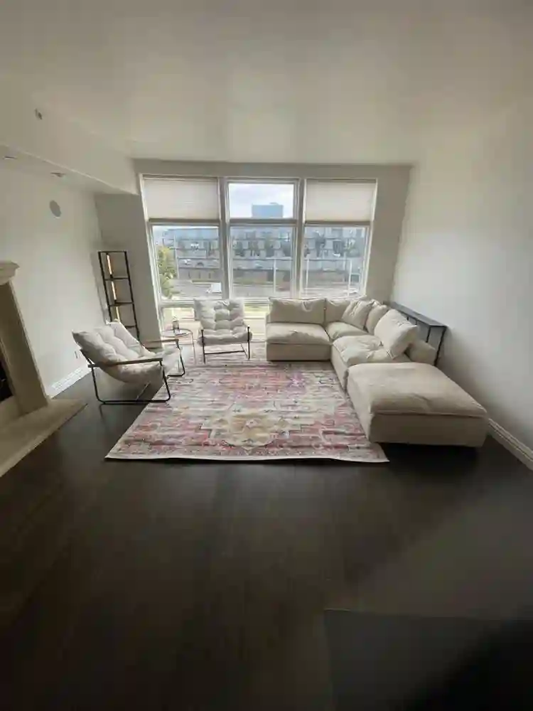 Central location in LoHi large room