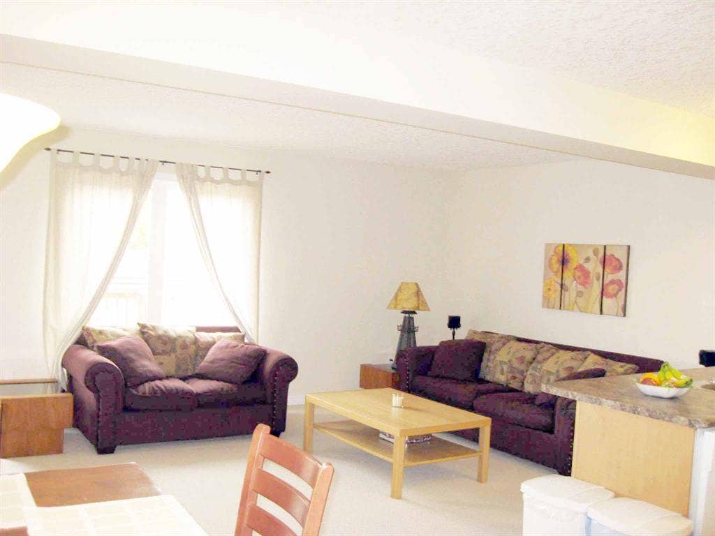 Room in Townhouse closetoUniversity