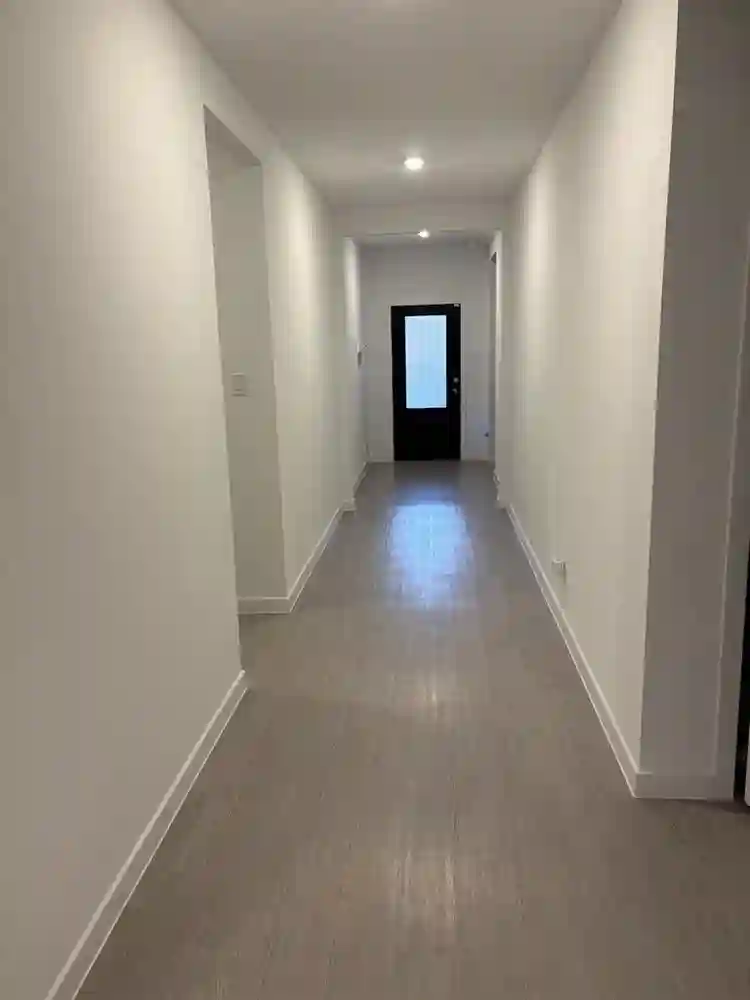 Private room + Privatebath-Angleton