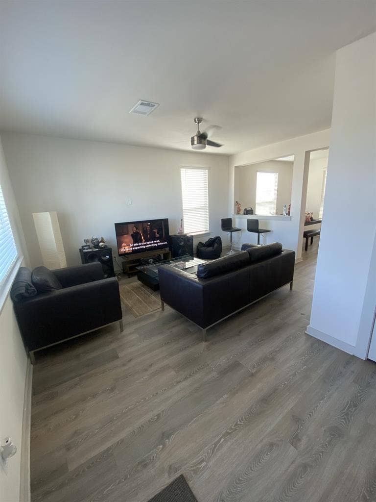 Private room available in new home