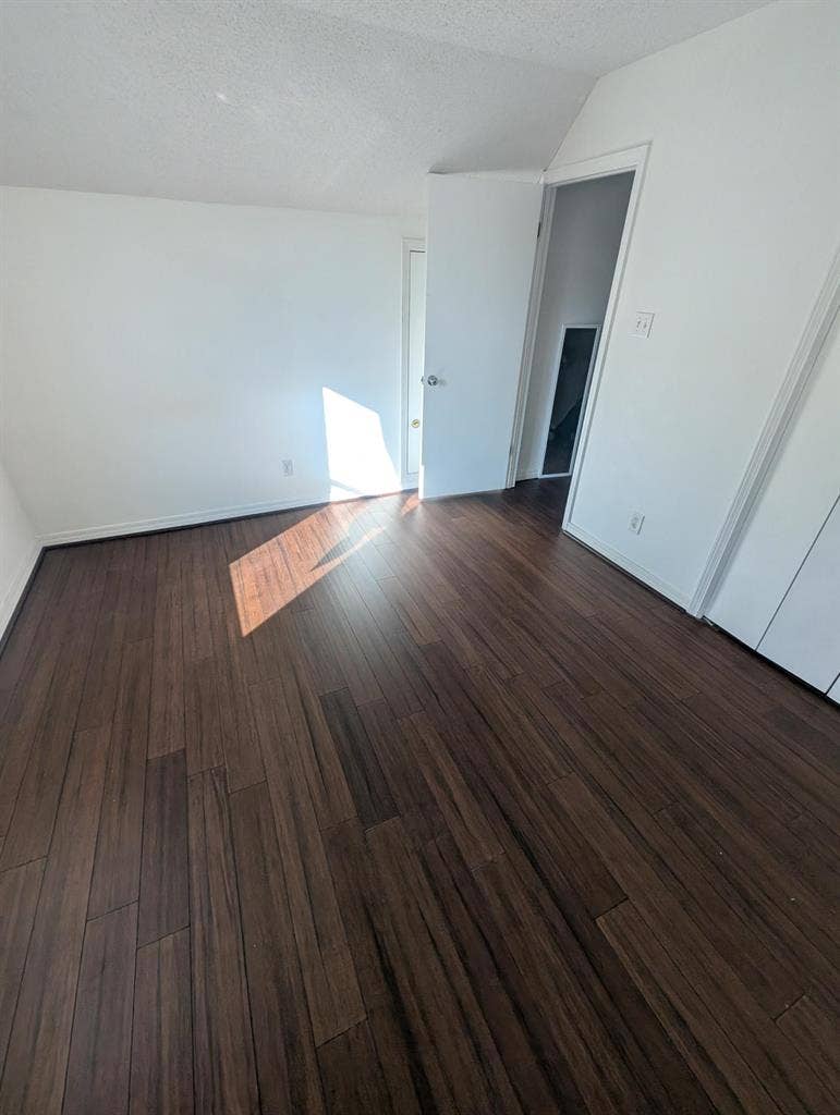 Private Room - Room B