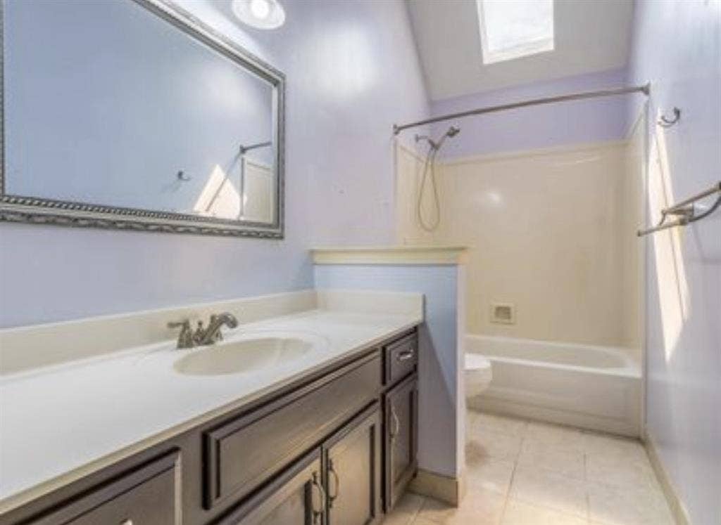 Furnished room in Bartlett TN