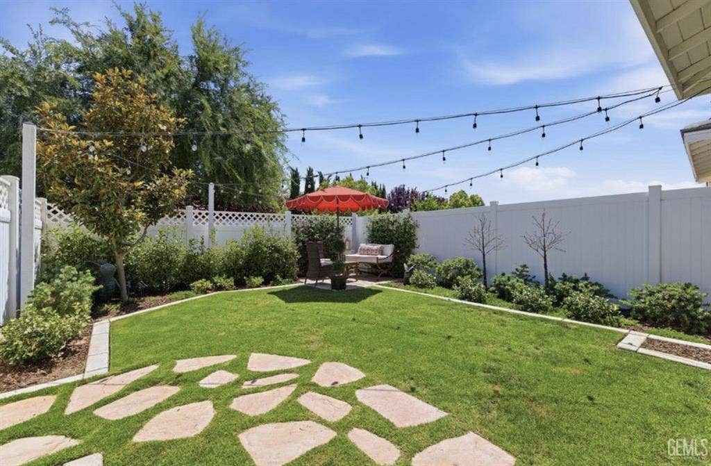 Belcourt Seven Oaks 
