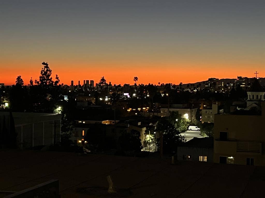 Los Angeles room for rent with view