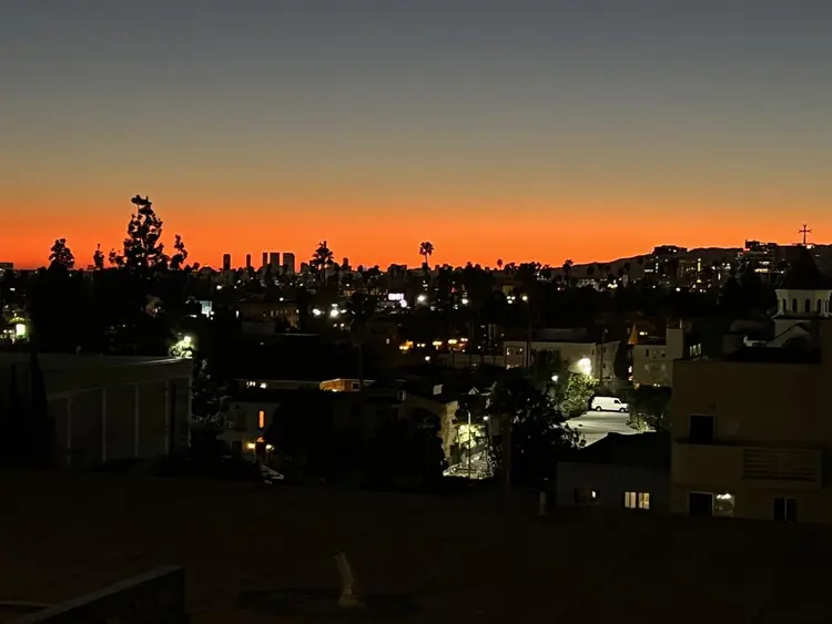Los Angeles room for rent with view
