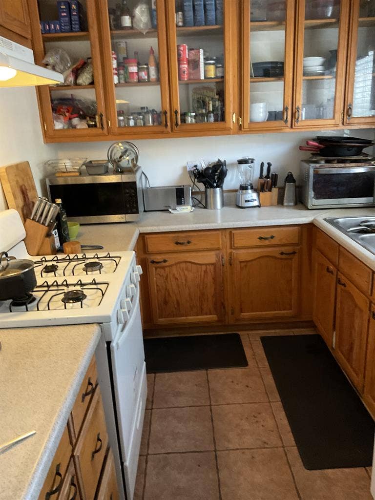 Los Angeles room for rent with view