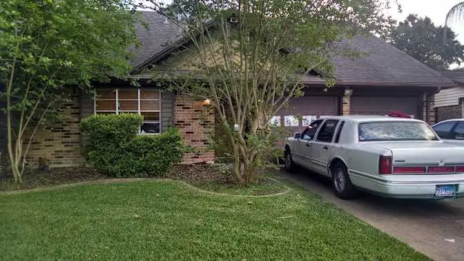 Large room N Houston $550 bills inc