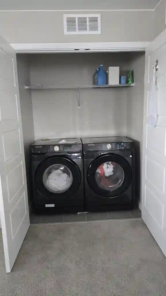 Room for rent utilities included..