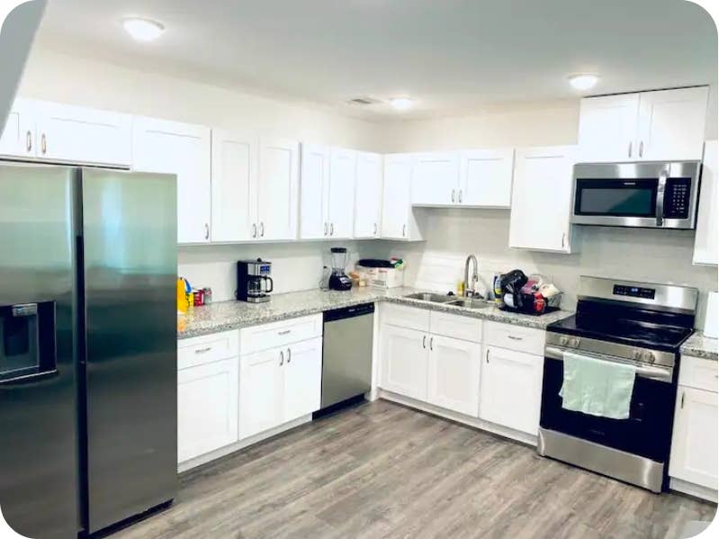 Fully Furnished 3BR, 2BA | Cozy