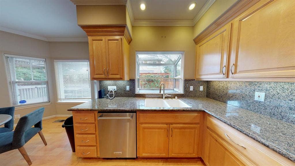 1 BR in Sunnyvale