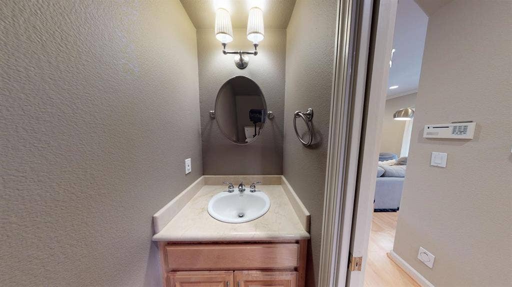 1 BR in Sunnyvale