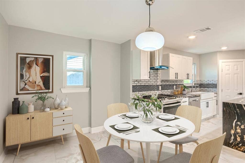 1 BR in Dallas