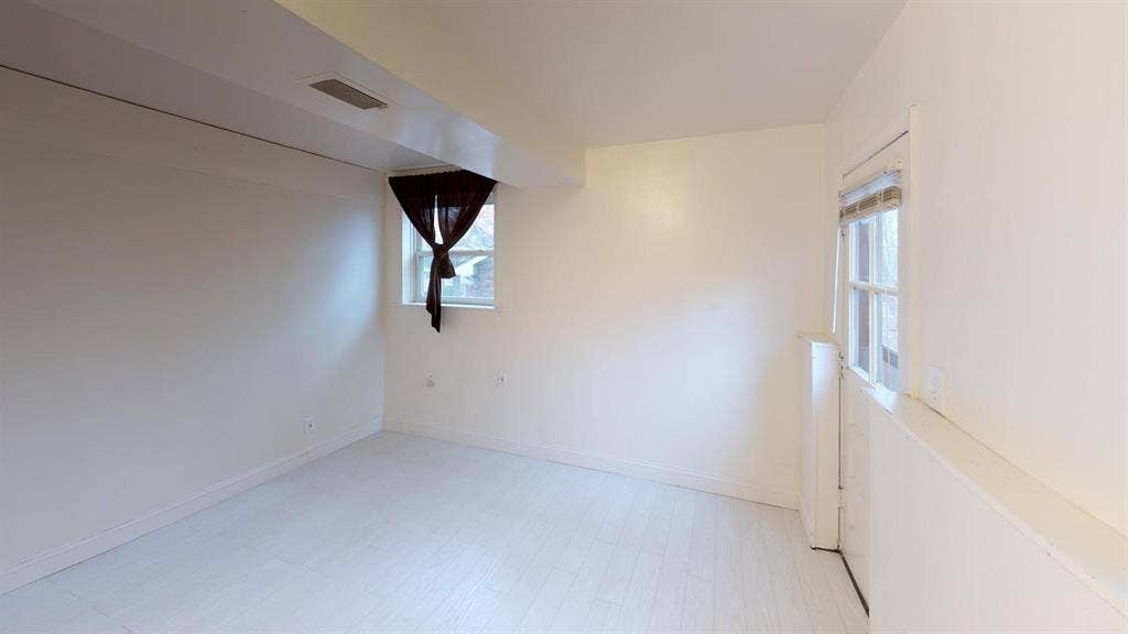 1 BR in Overland Park
