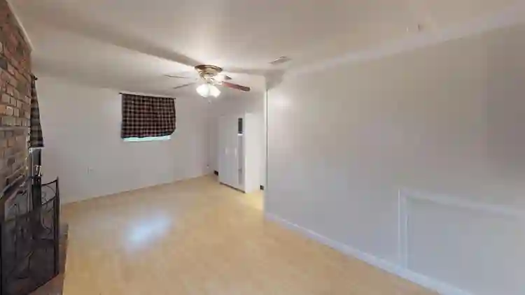 1 BR in Overland Park