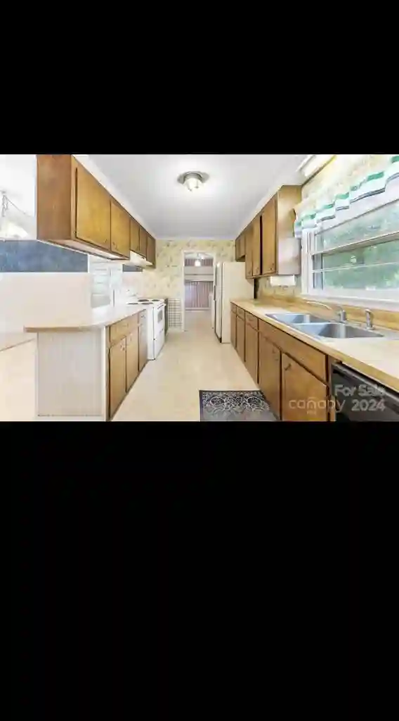 Home For Rent in great location!!