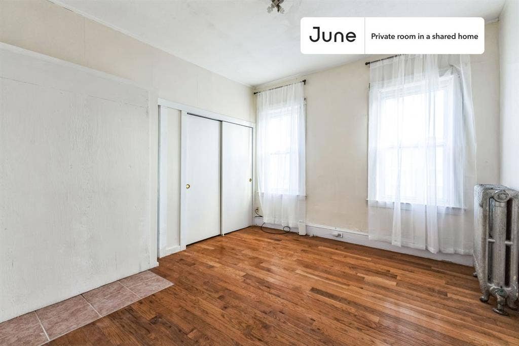 5 BR in Boston