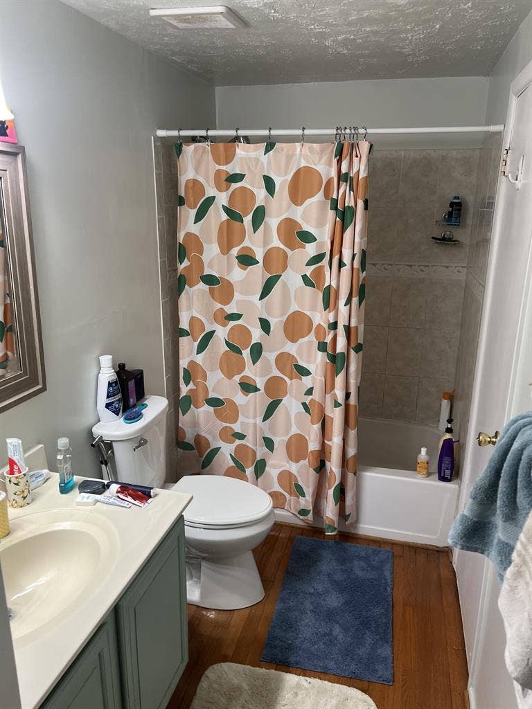 Ellicott City Townhouse Room