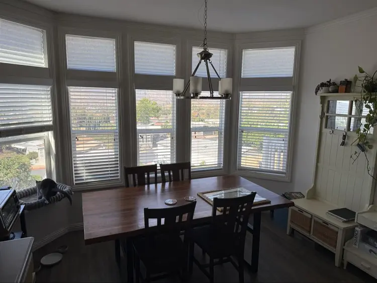 2 rooms for rent, female only