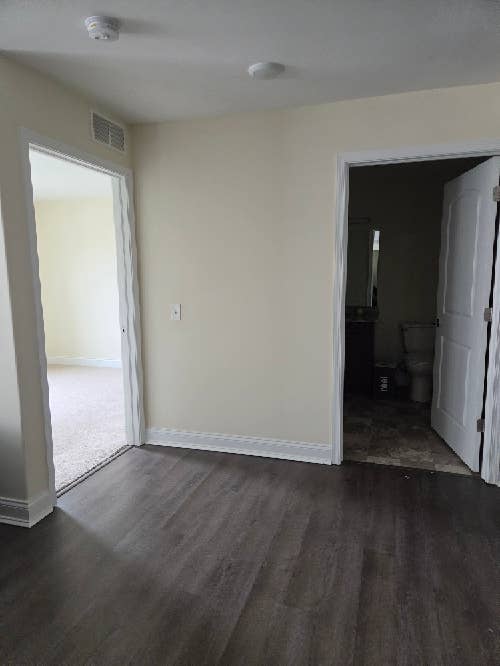 1 open room