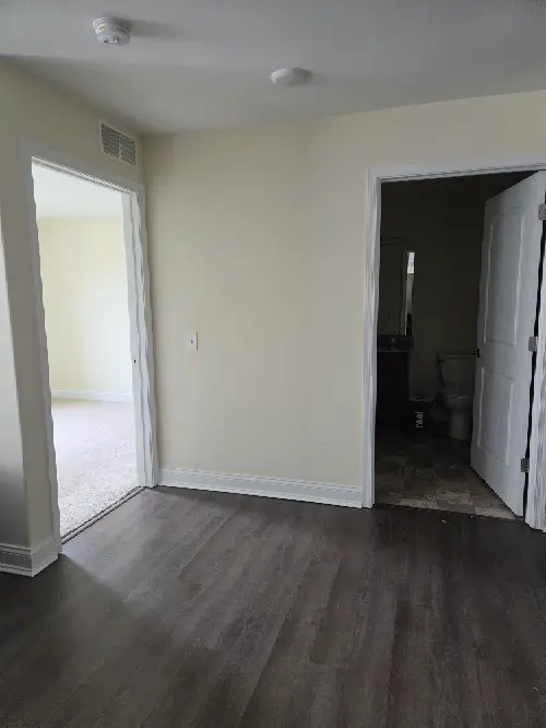 1 open room