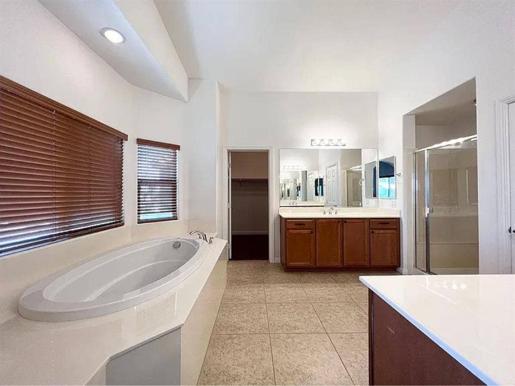 Huge Master + private bath | All In