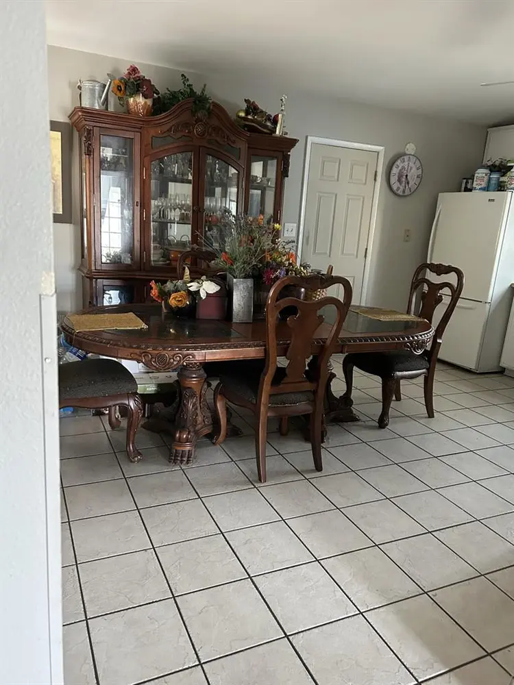 Private room and studio for rent