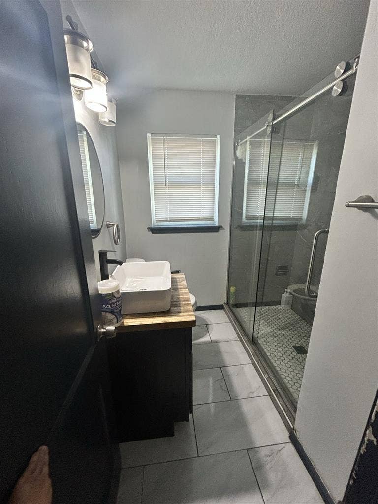 Private Room – Utilities Included
