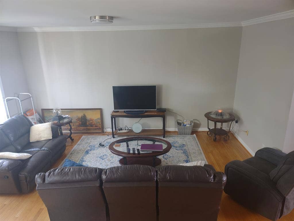 Two small rooms partially furnished