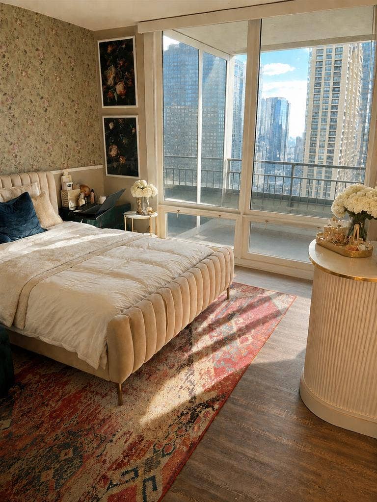 Furnished Streeterville 2BR/2BA