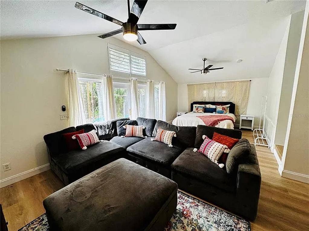 Beautiful 1bed - Move-in Ready