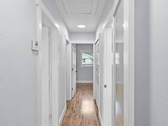 ROOMATES NEEDED