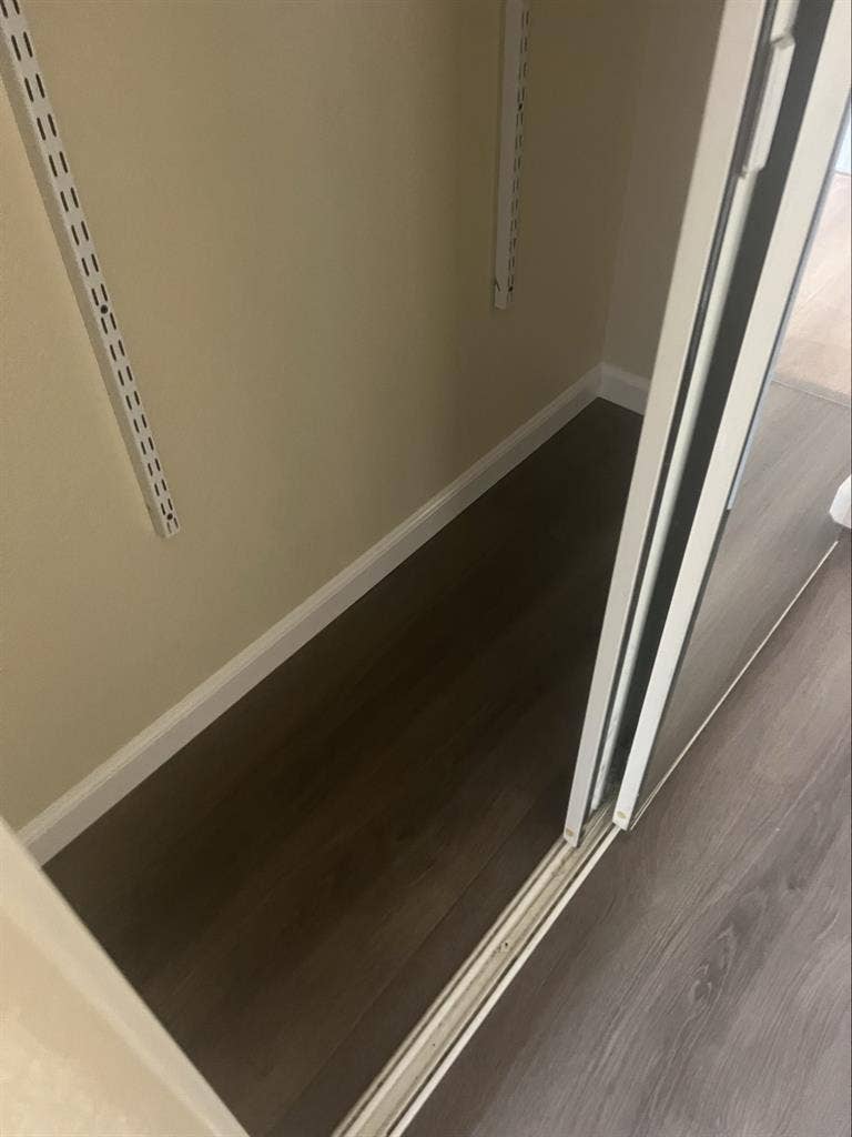 Looking for a roommate. Hayward