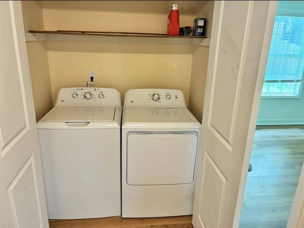 College Roommates in Greensboro
