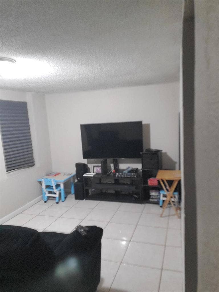 Affordable room in Orlando area.