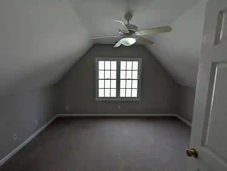 4 BR in Durham