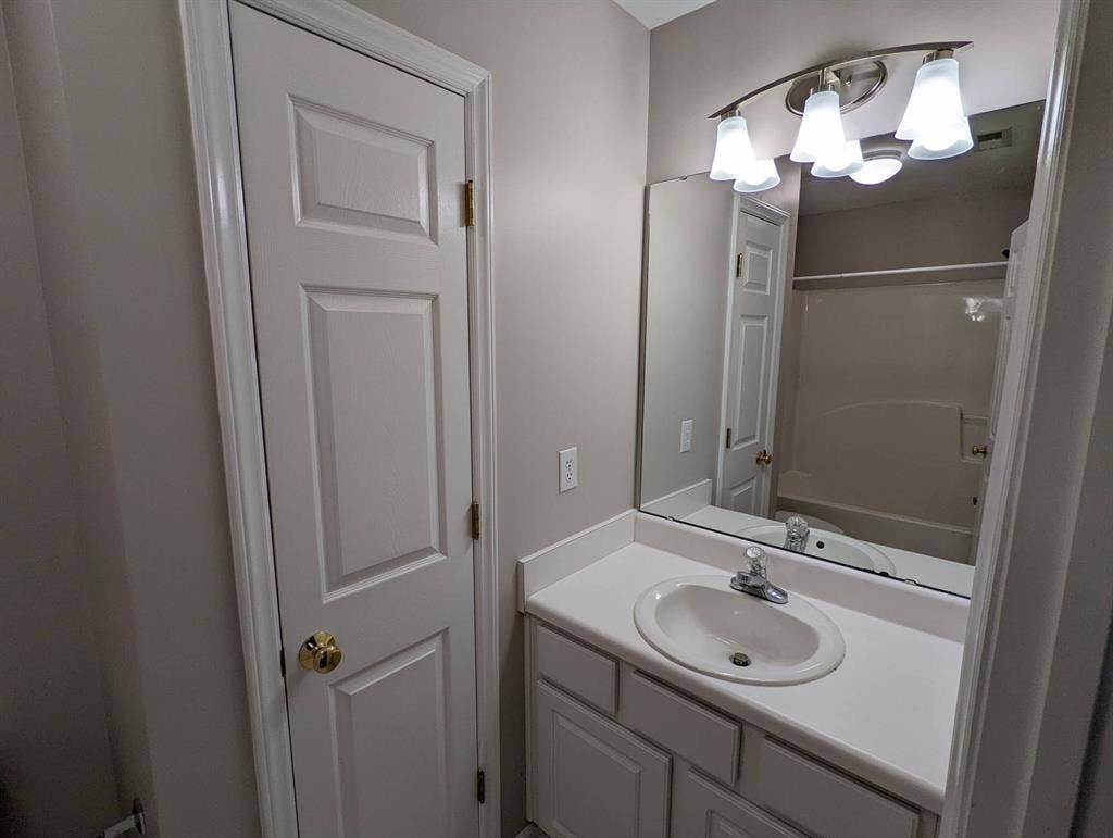4 BR in Durham