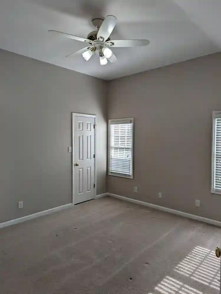 4 BR in Durham