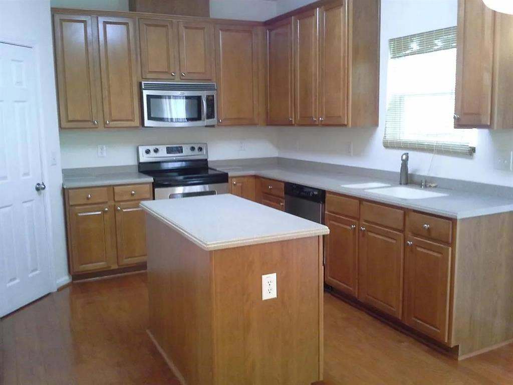 3 BR in Morrisville