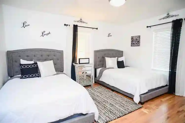 3 BR in Atlanta