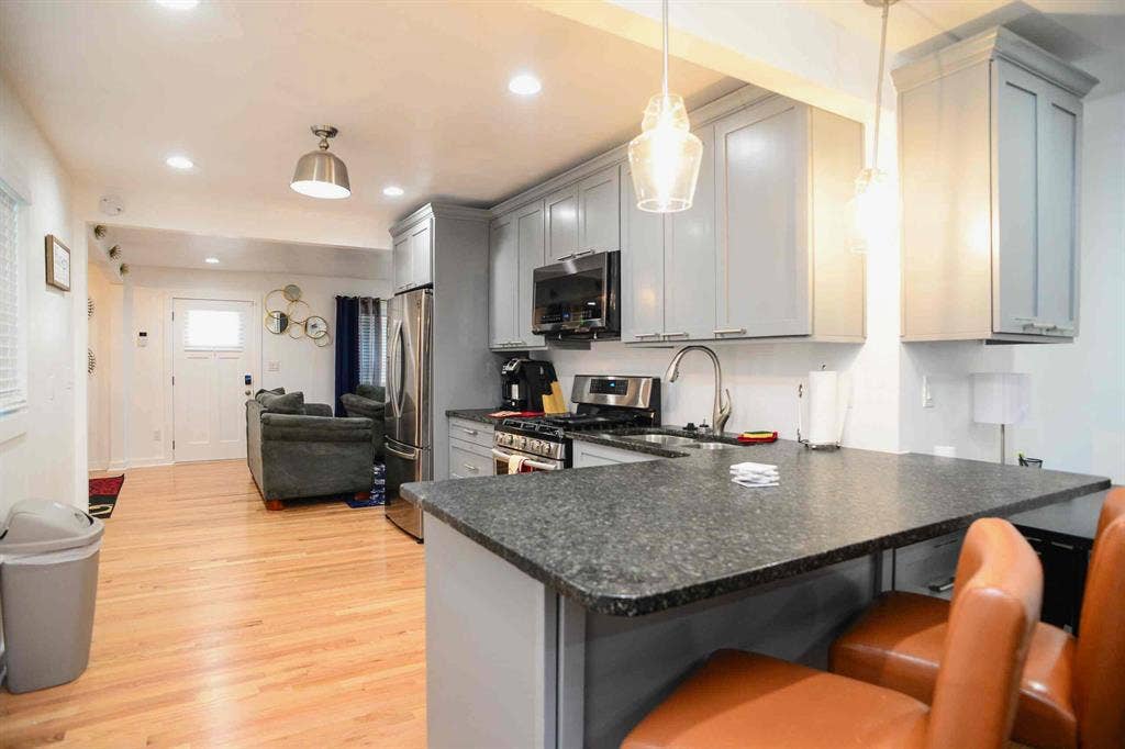 3 BR in Atlanta