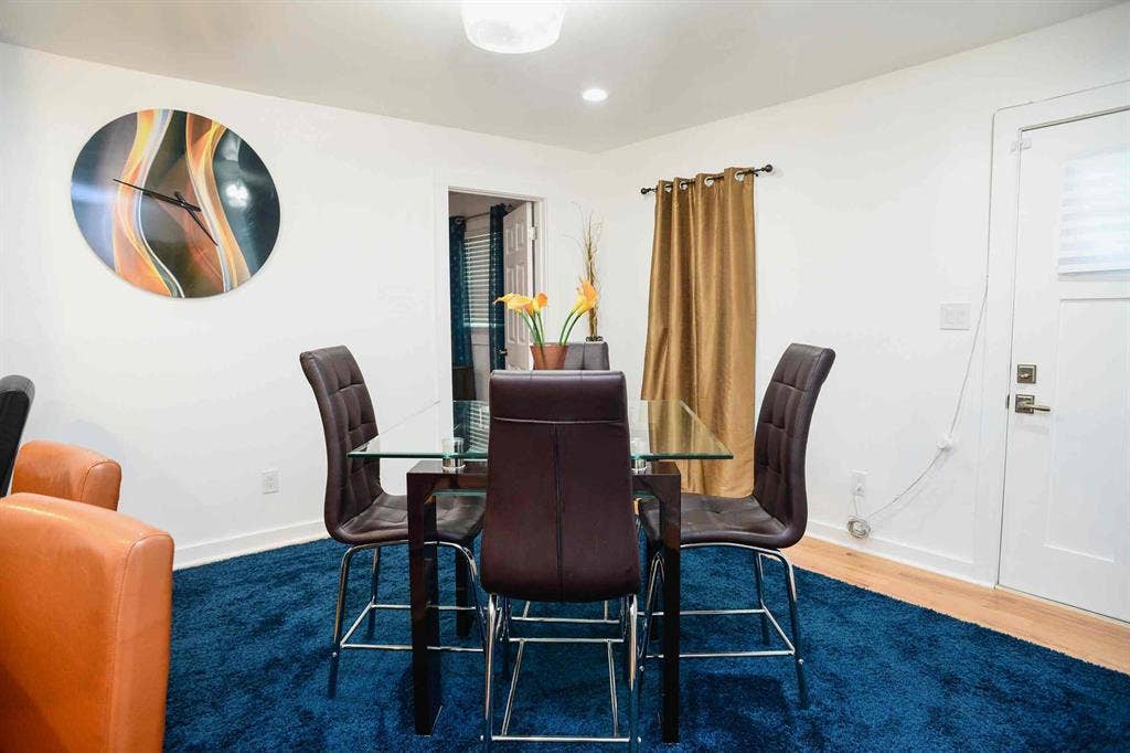 3 BR in Atlanta