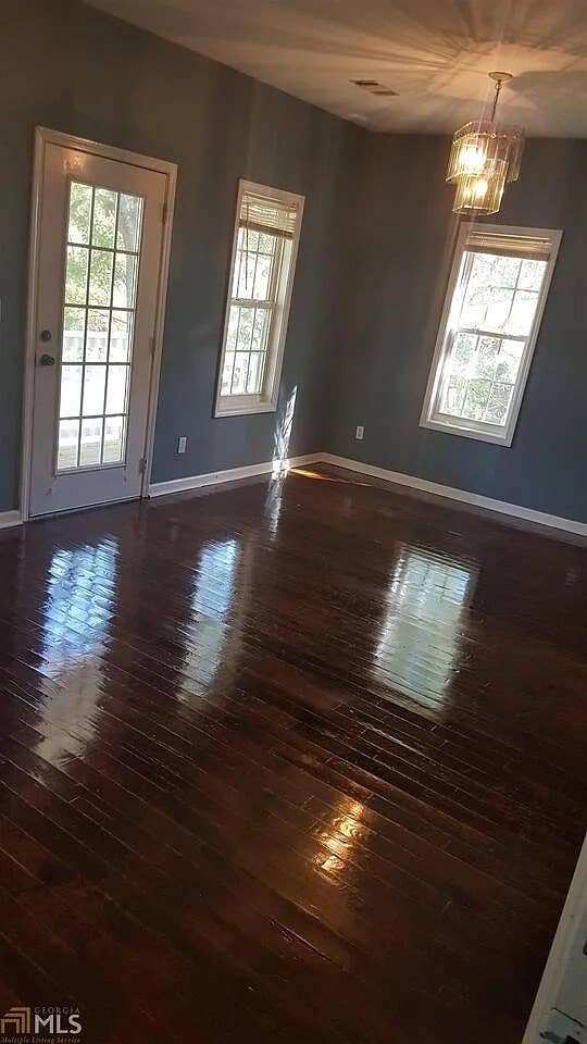 3 BR in Atlanta